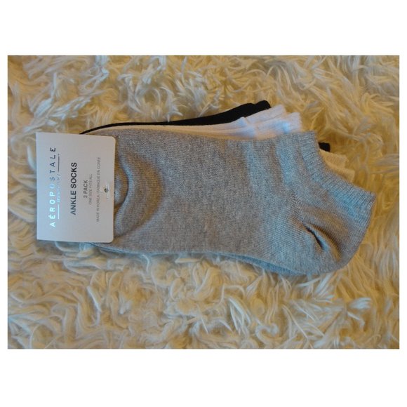 2 for $15 - NEW Aeropostale Solid Ankle Socks 3 Pair Pack - Picture 2 of 3